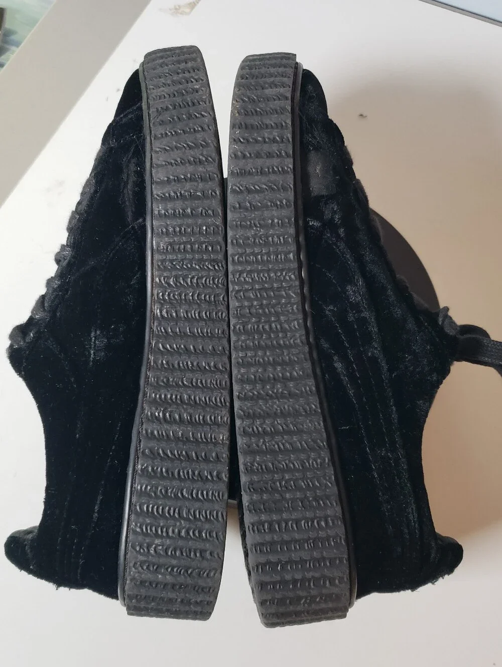 Puma X Fenty Creeper Velvet Platform 7.5 Sneaker Shoes Goth Grunge Fair Wear Fit